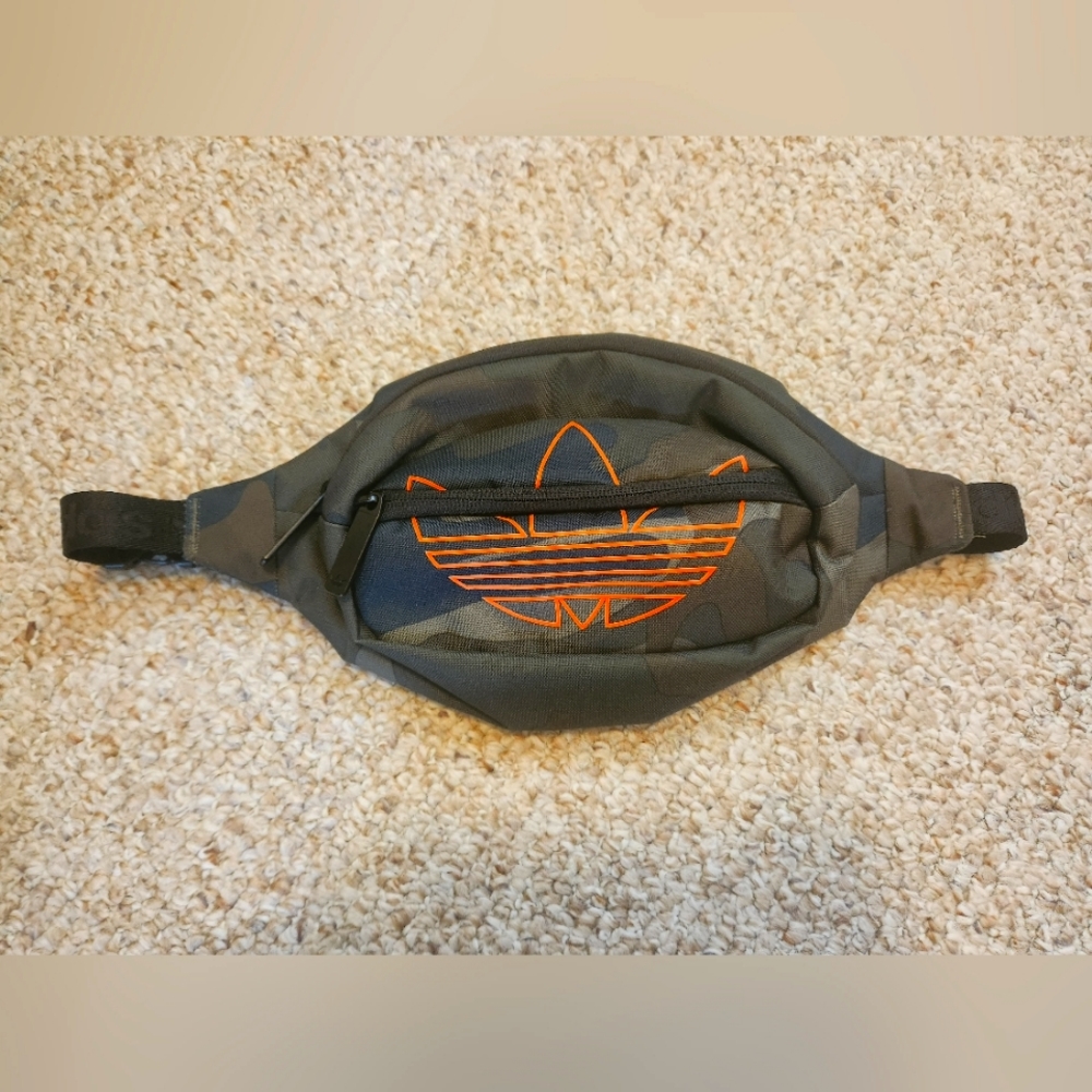 Adidas Camouflage belt bag